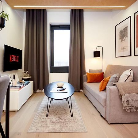 Luxury New Built Split-Level Flat With Rooftop Gardens Access 曼彻斯特 外观 照片